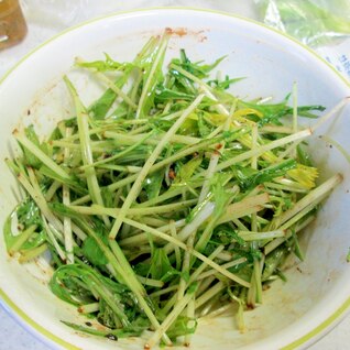 5分でできあがり！イタリア料理っぽい水菜の温サラダ